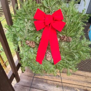 Christmas Wreath Live 26" Balsam and Pine